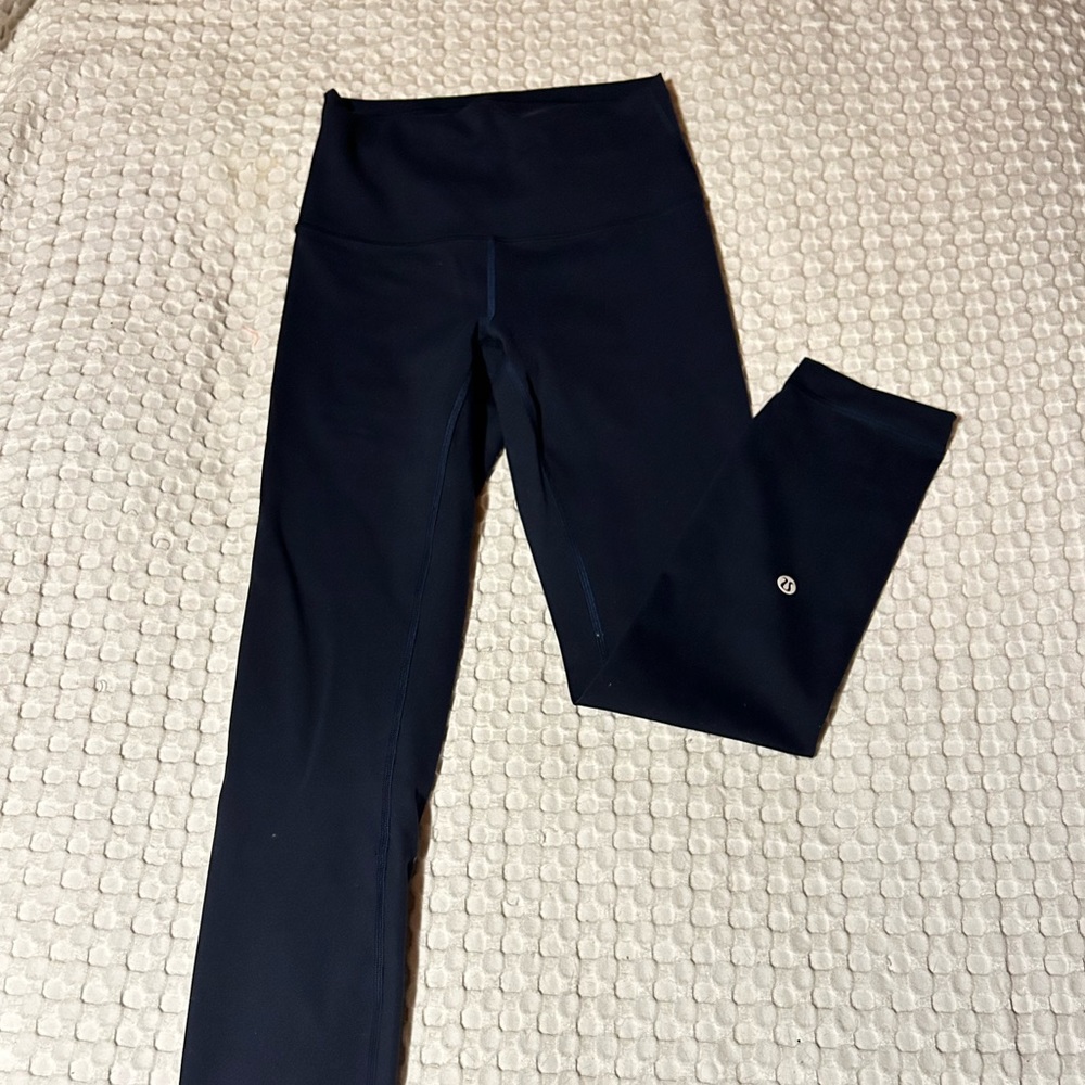 Lululemon Wunder Train High-Rise Crop 23"
True Navy
